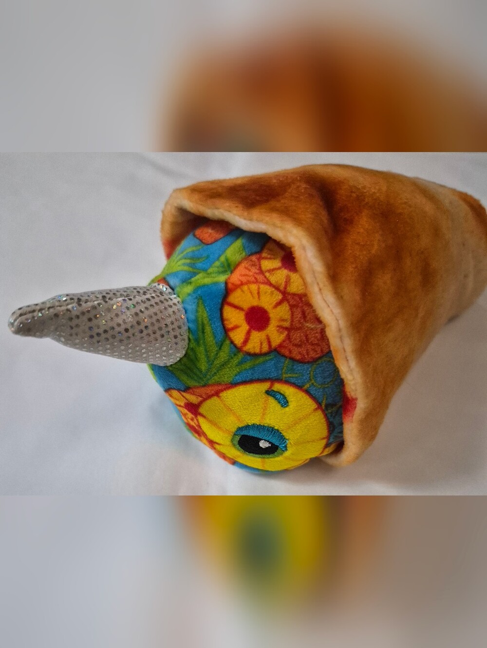 Cutetitos Pizzaitos Series 5 Pineapplito Narwhalito Plush 7" Pizza Wrap NWOT